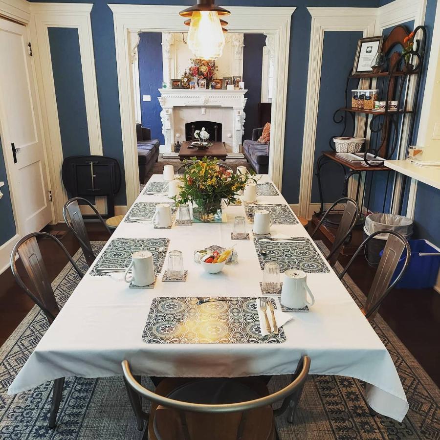 The Kenwood Gables Bed and Breakfast Saint Petersburg Eksteriør billede
