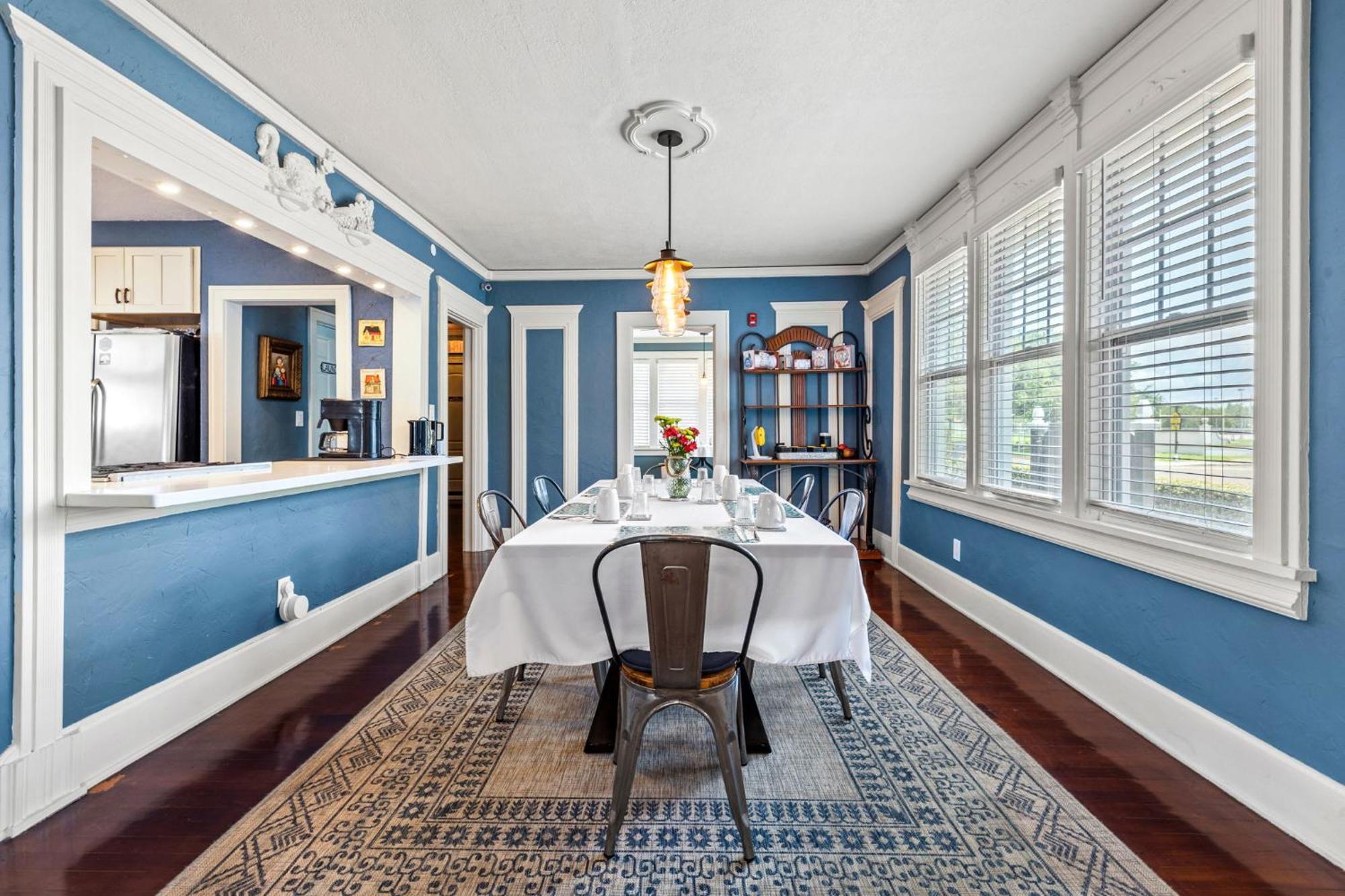 The Kenwood Gables Bed and Breakfast Saint Petersburg Eksteriør billede